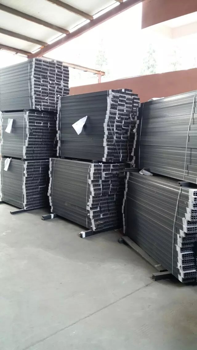 附框、副框、門窗副框、鋼塑共擠附框